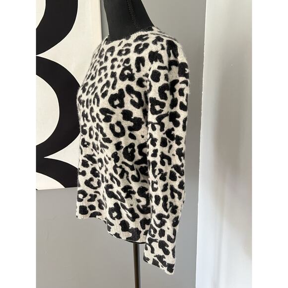 Chicos Cashmere Sweater Animal Print Size 3 XL / Large SEE MEASUREMENTS - Picture 3 of 16